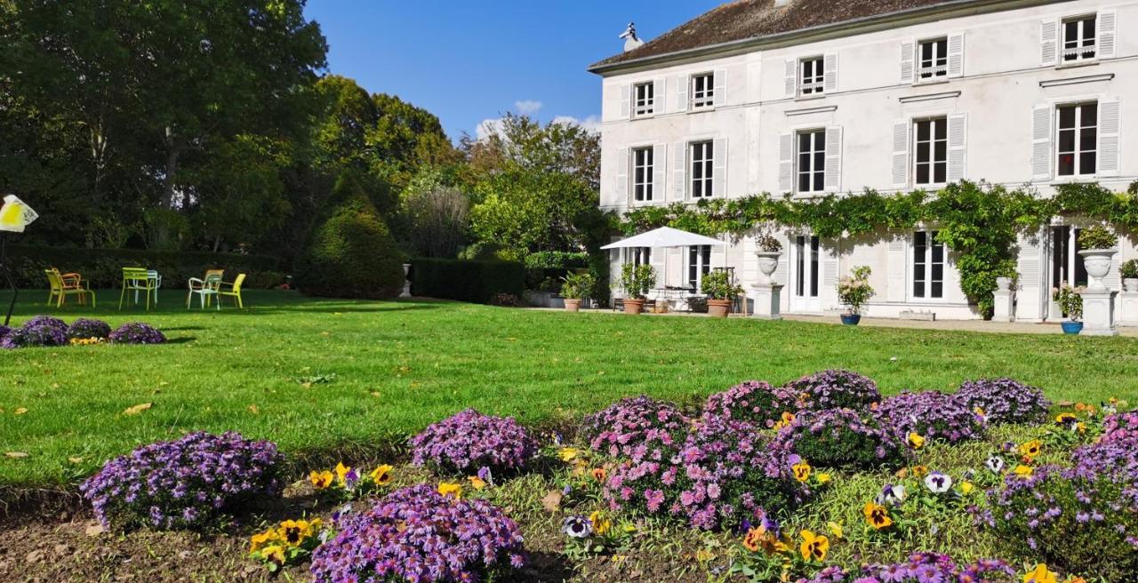 Chateau De Brinville Saint-Sauveur-sur-Ecole Экстерьер фото